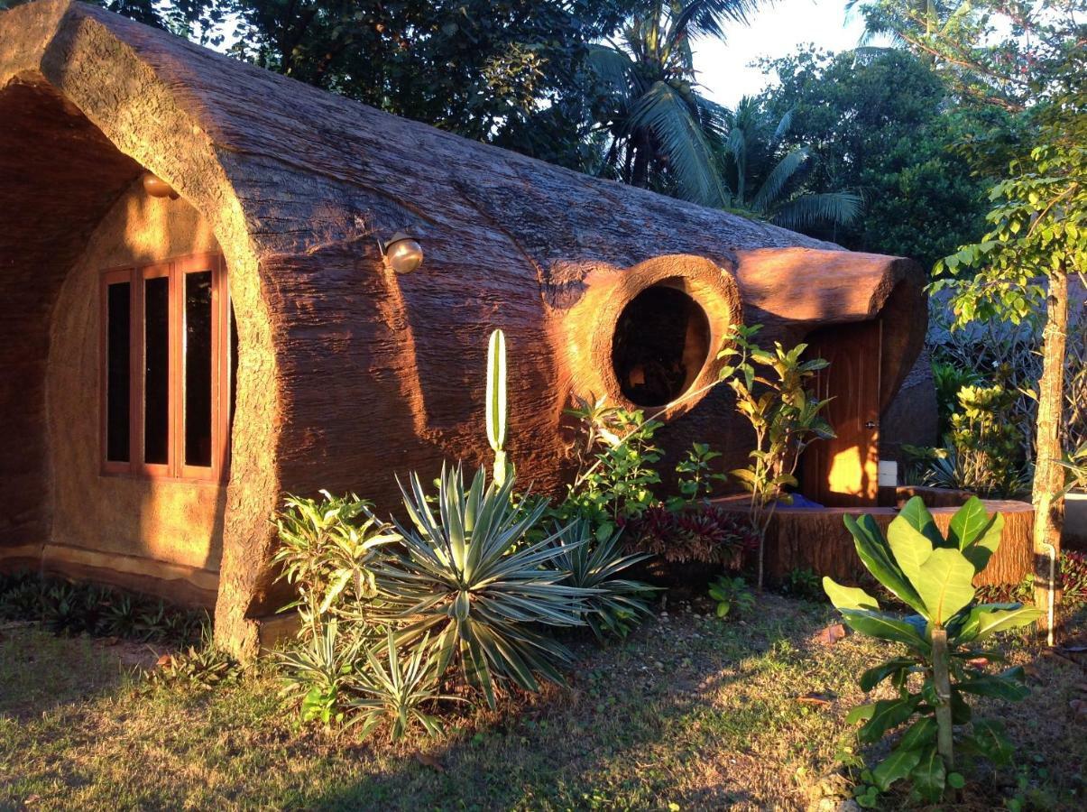 Ban Tawansongfa Hotel Lang Suan Exterior foto